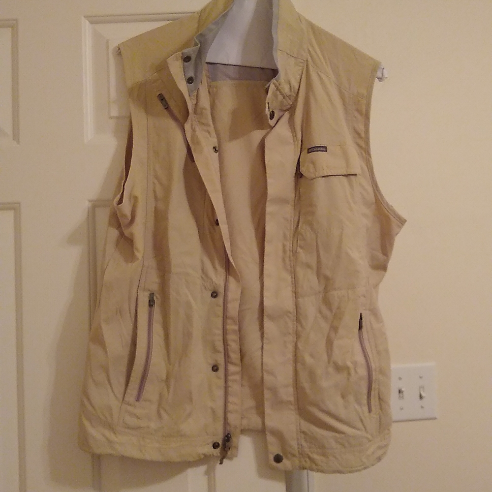 Men's L Columbia Lightweight Vest